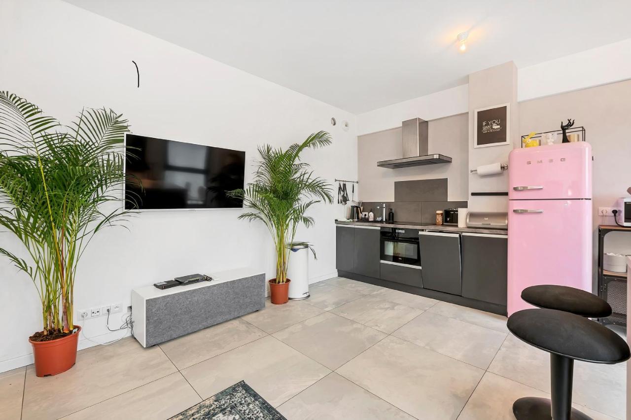 Lumina 4-Room Apart With Large Balcony Warsaw Exterior photo