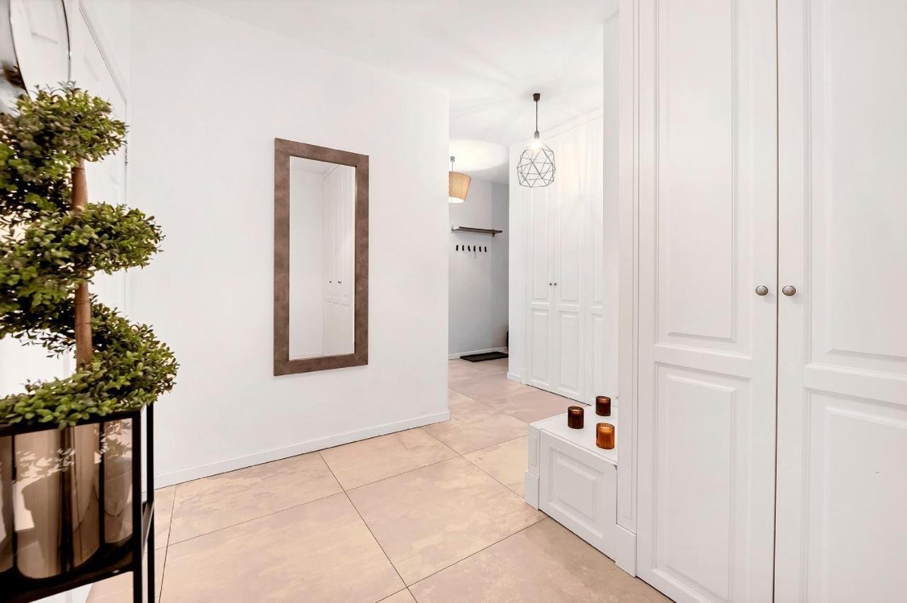 Lumina 4-Room Apart With Large Balcony Warsaw Exterior photo